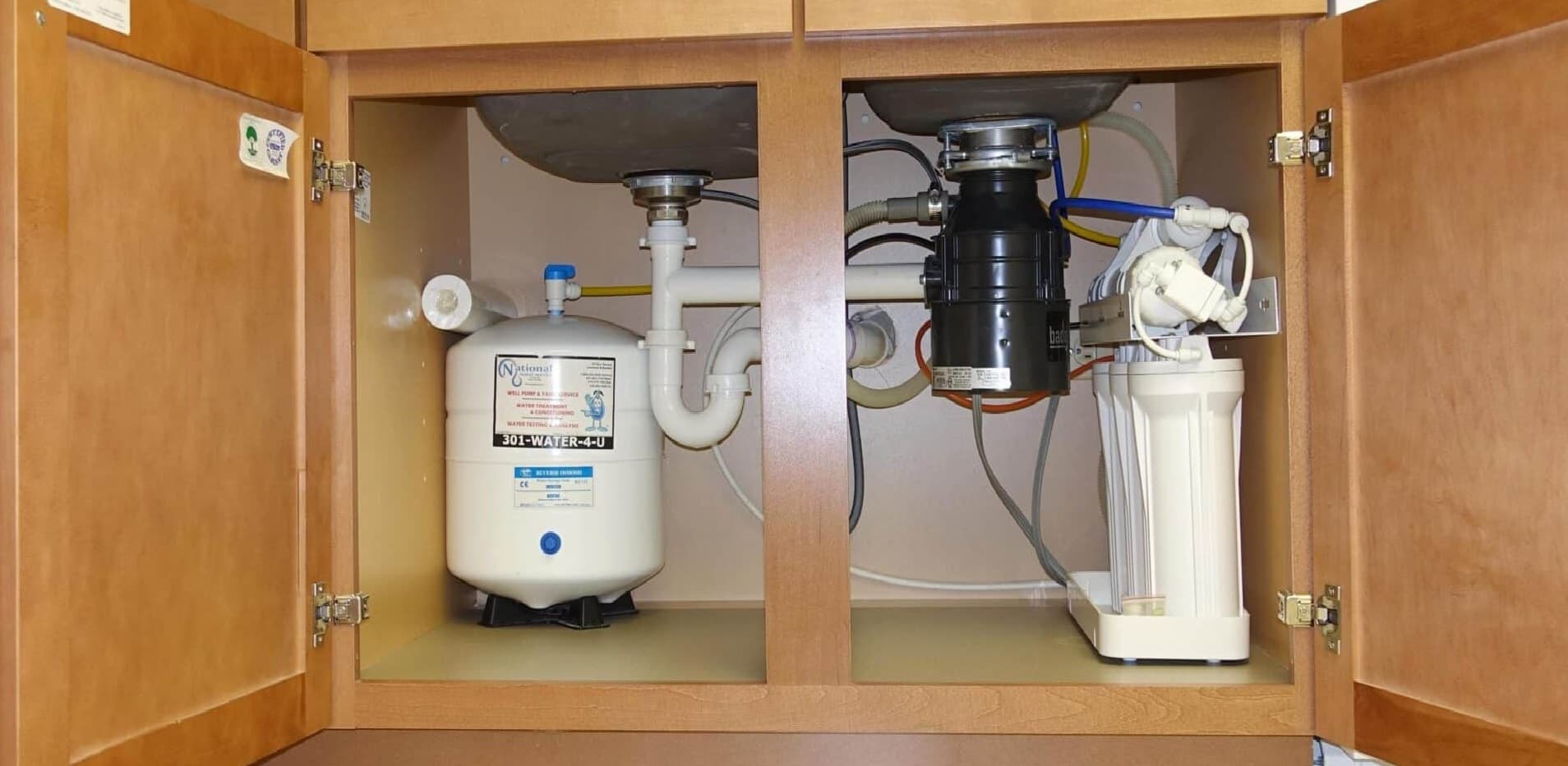 Under-sink reverse-osmosis filtration system installation